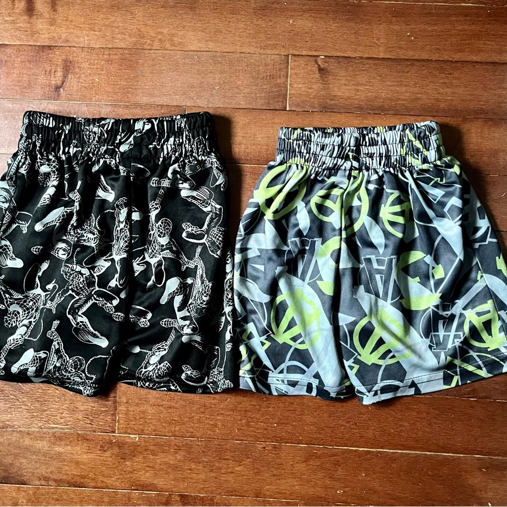 Marvel Comics 3T Superhero Theme Shorts (2)
